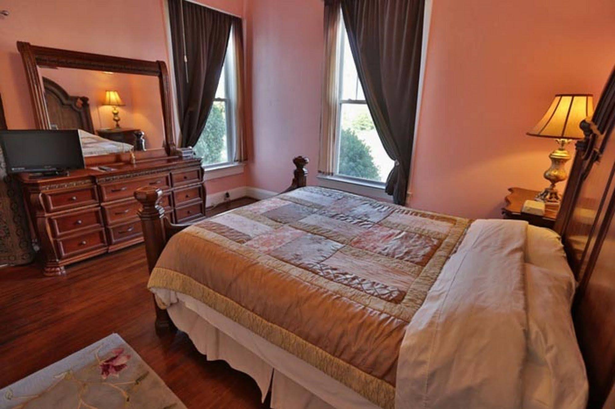 Hotel Simply Divine à Dunn Extérieur photo