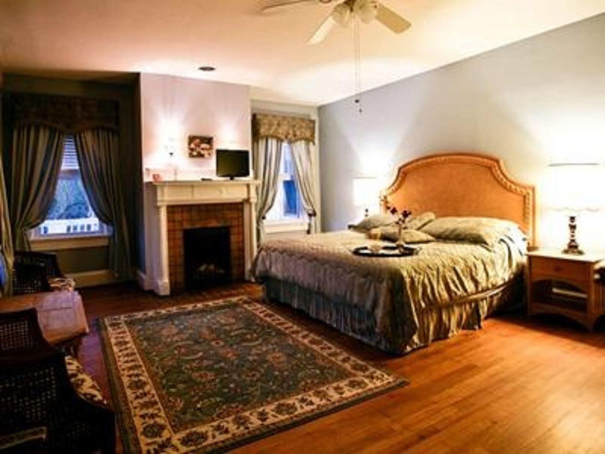 Hotel Simply Divine à Dunn Extérieur photo